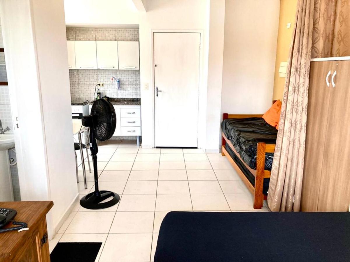 Apartamento Studio Em Predio De Frente Ao Mar Massaguacu Caraguatatuba Exterior photo